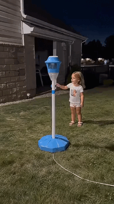 Automatic Light-Up Street Lamp Bubble Machine-SUY